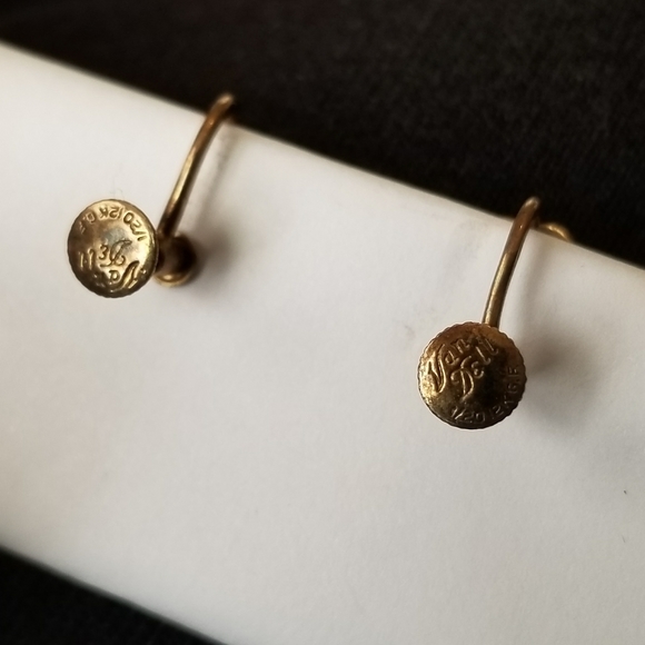 Vintage Van Dell flower earrings screwback gold fill purple floral - Picture 13 of 14